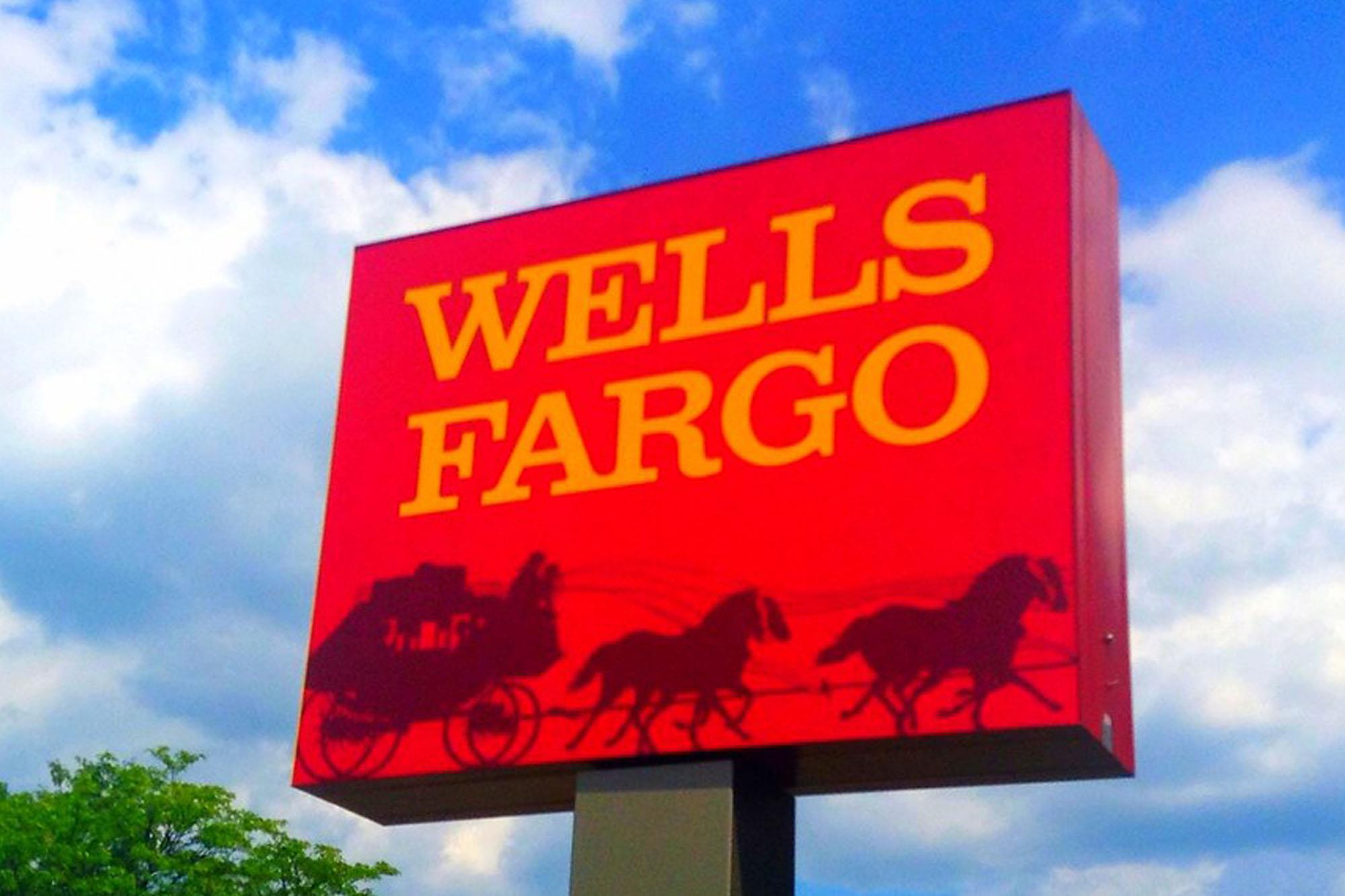 wells-fargo-appoints-new-risk-leaders-enhances-risk-model-article