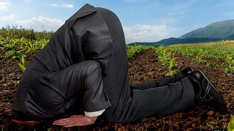 Swiss Bank Ignores Compliance Officer Pays 10 7m For Tax Evasion